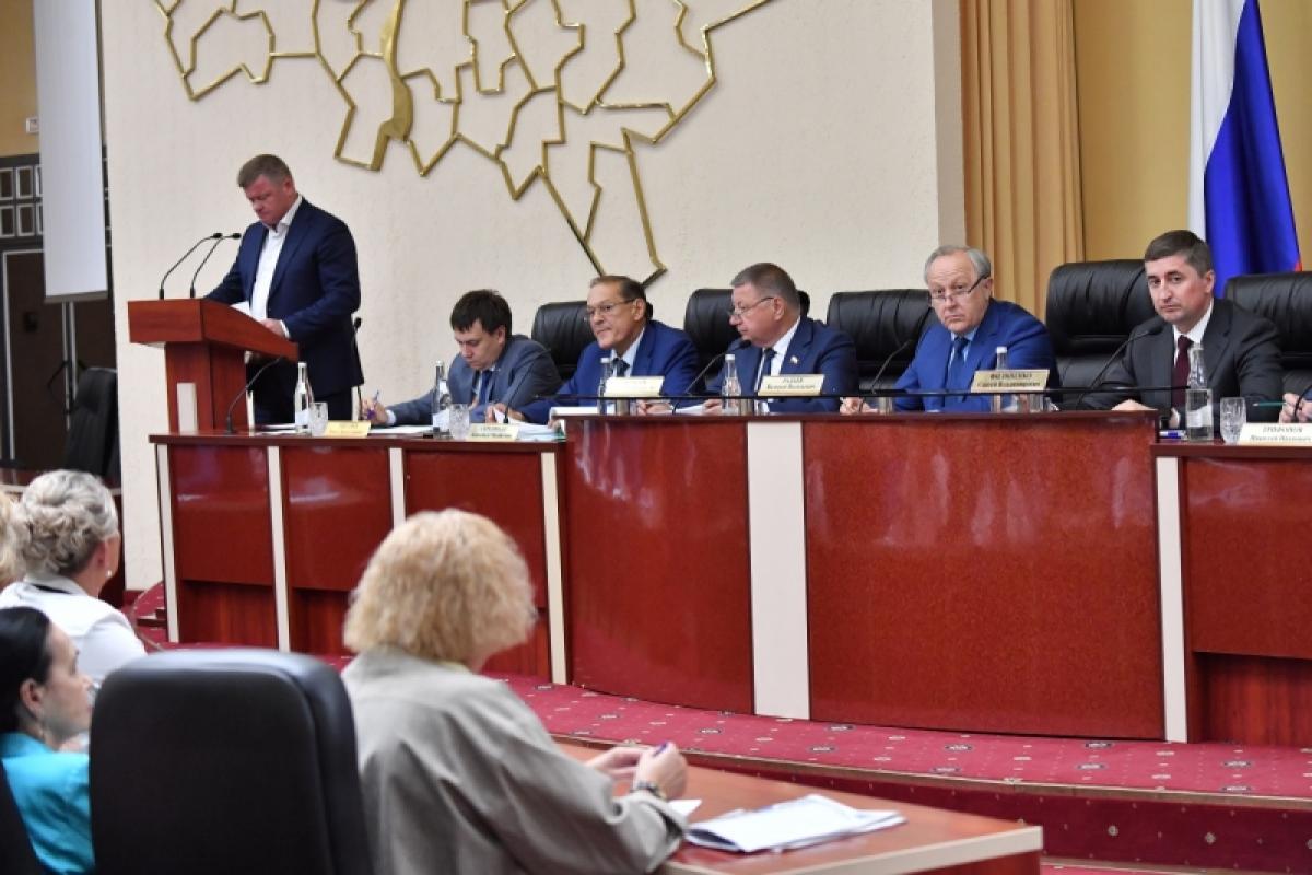 Обманутые дольщики. Исаев назвал в Саратове дома с нулевой готовностью