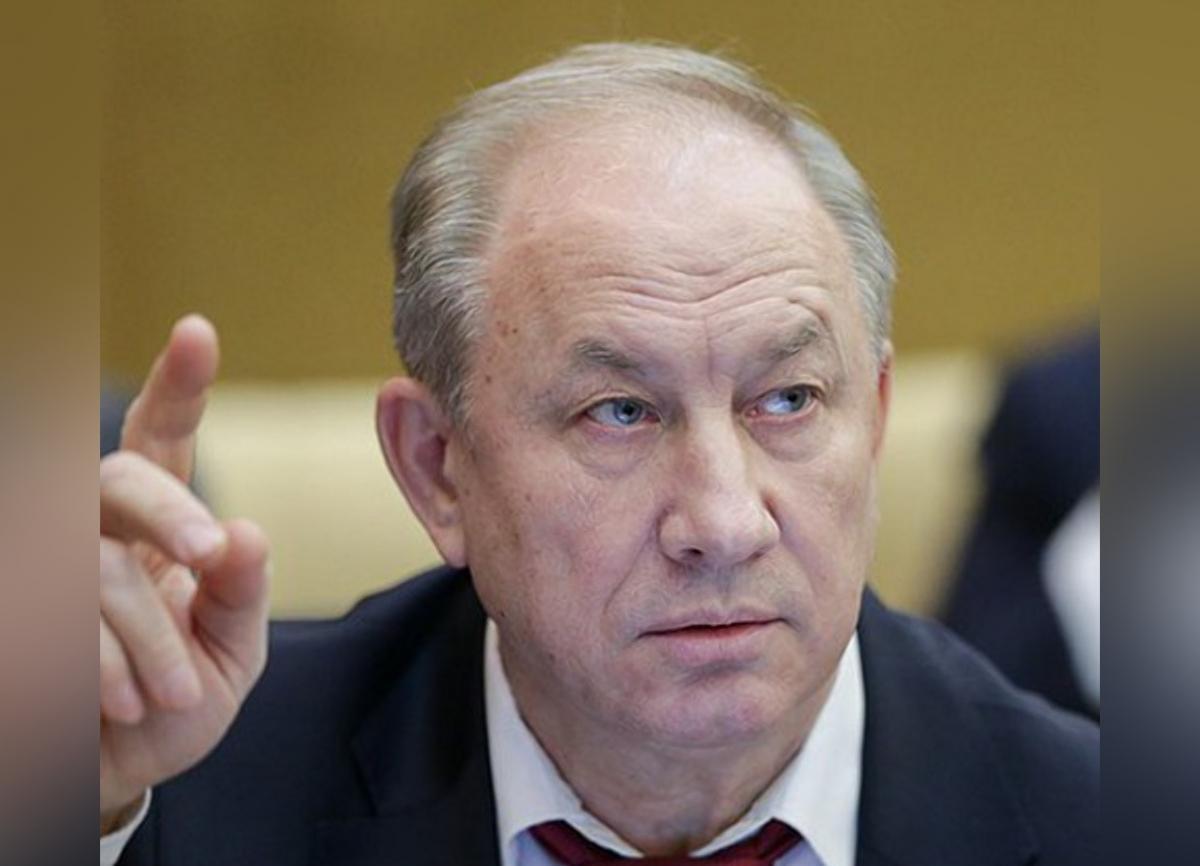Госдума досрочно прекратила полномочия депутата Рашкина