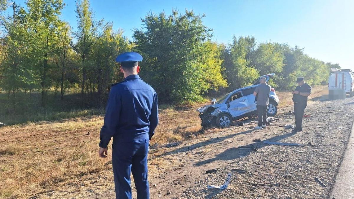 Трое погибли и двое пострадали в ДТП под Саратовом