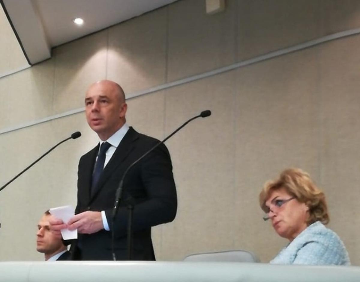 С восторгом и пессимизмом – Панков и Алимова о выступлении Силуанова