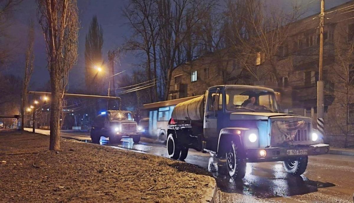 Власти предупредили жителей 5 районов Саратова о массовом отключении воды 20 мая