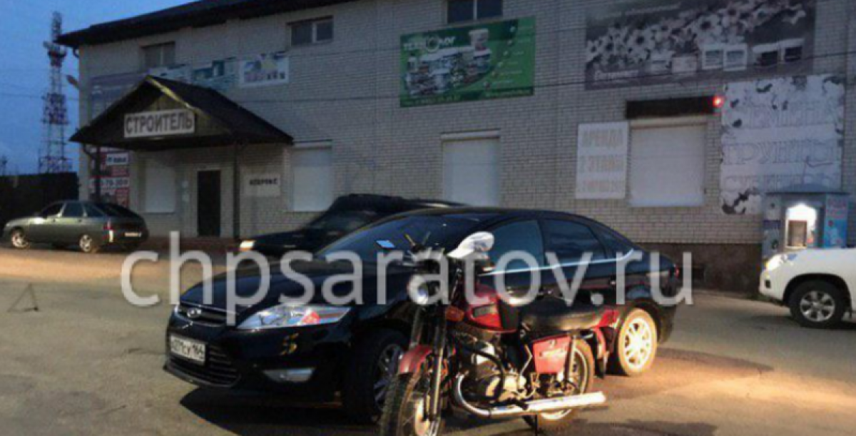 Юного байкера увезли в больницу после столкновения с иномаркой