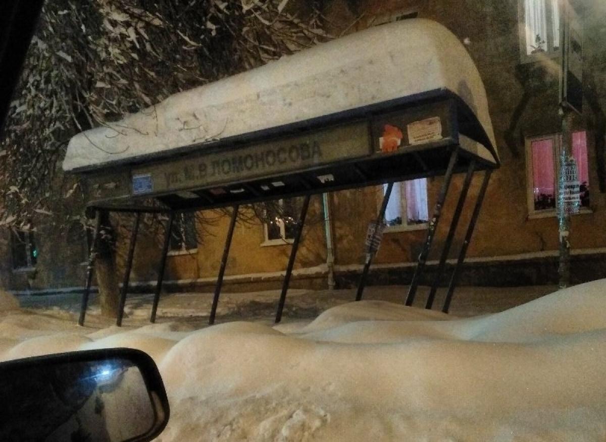 Стало известно, куда можно жаловаться на снежные завалы