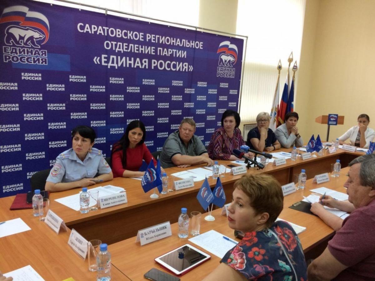 Нападение на школьницу в Вольске. Единороссы провели «круглый стол»