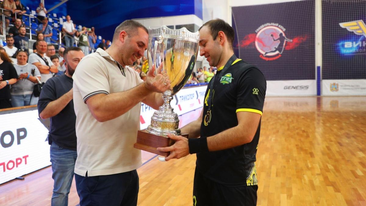 Саратовский гандбольный клуб завоевал Кубок Лаврова