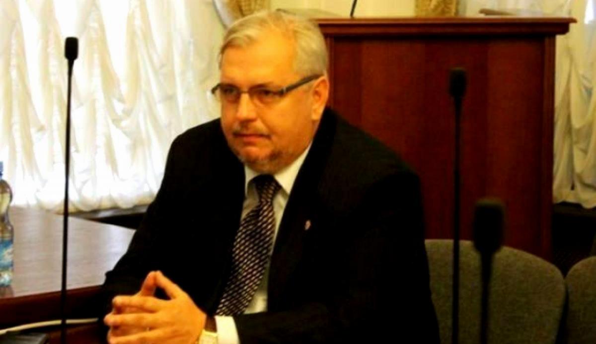 Политолог высказался за новую школу и развитие сквера в Ленинском районе