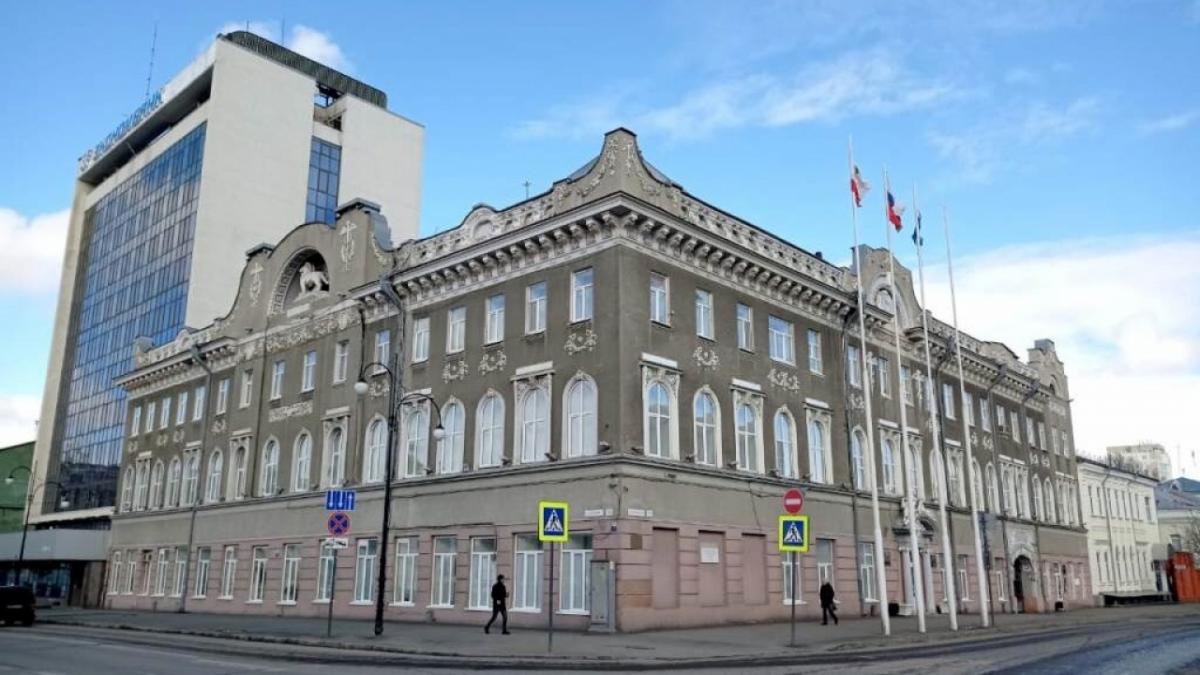 В администрации Саратова назначены замглавы и начальники двух управлений