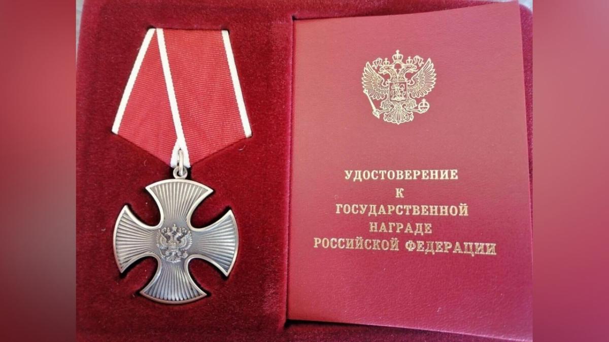 Участника СВО из Саратовской области наградили орденом Мужества