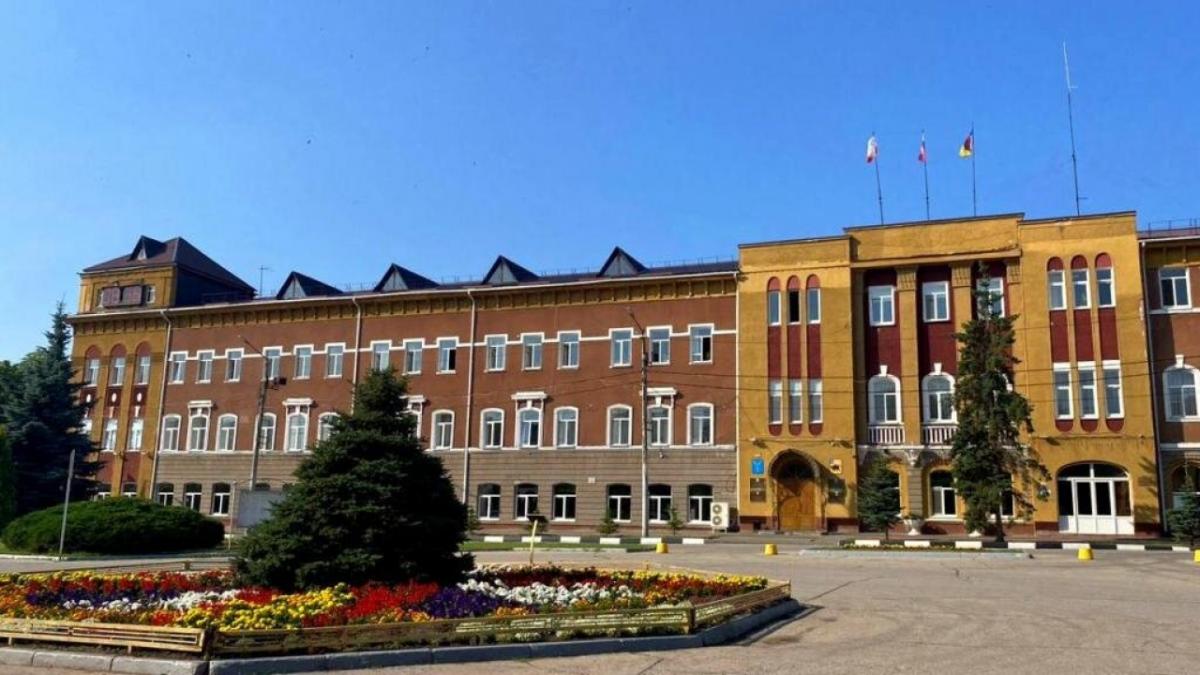 В Энгельсе депутаты приняли поправки для финансирования важных проектов