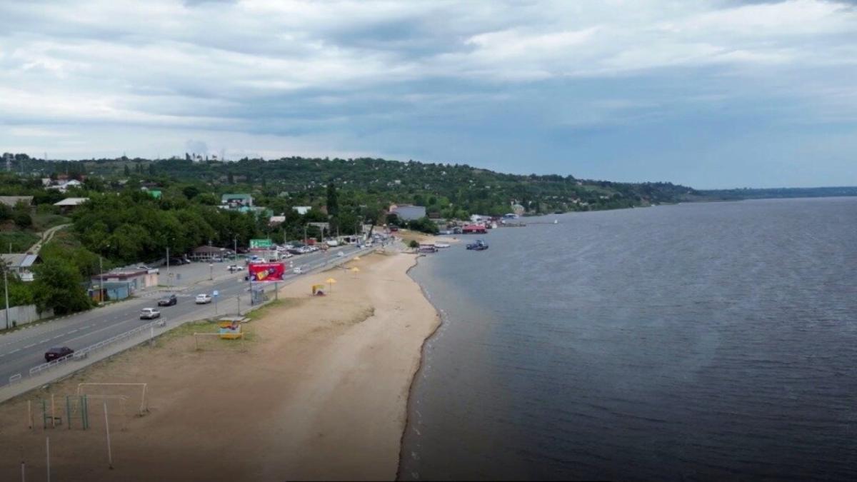 В Саратове пляж в Затоне планируется сдать в августе 2024 года