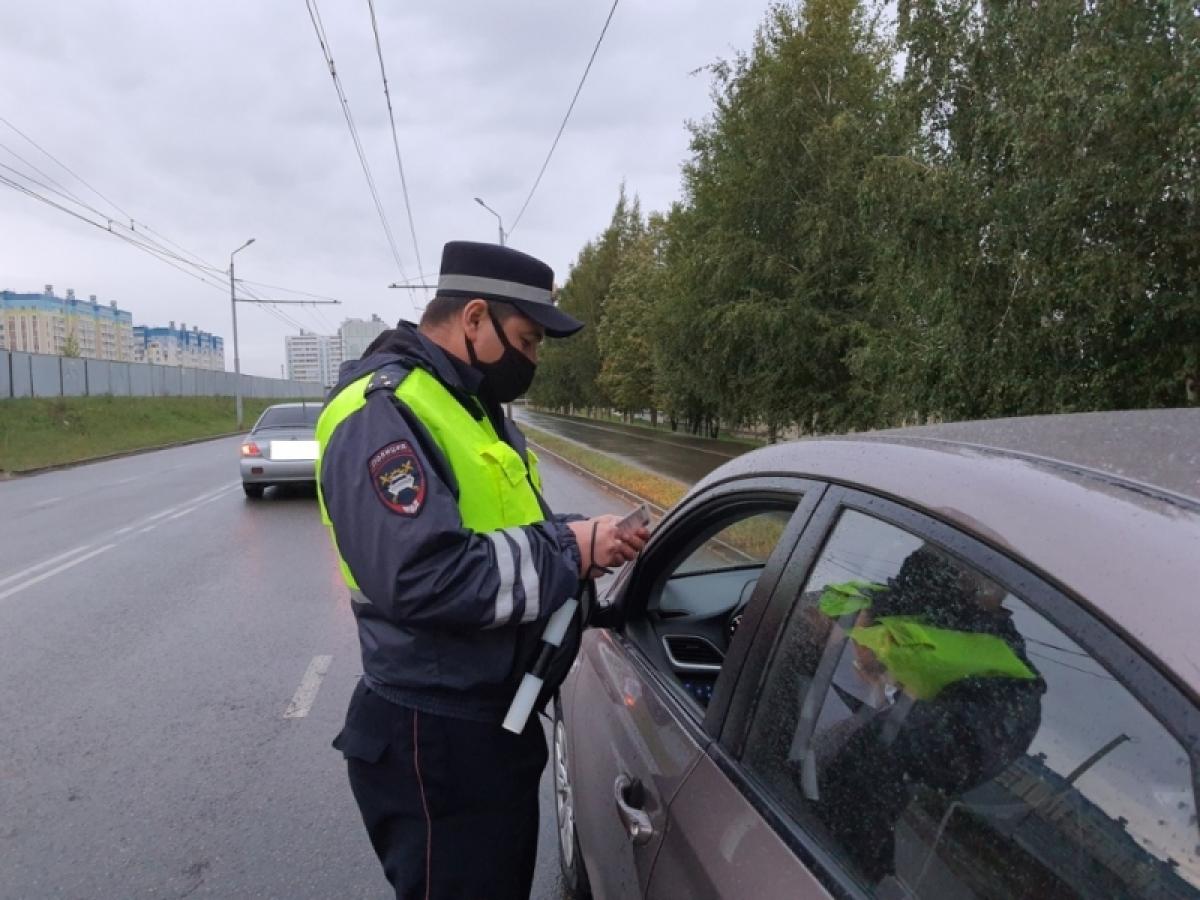 В Энгельсе сотрудники ГИБДД за 3 дня отловили 13 любителей нетрезвой езды 