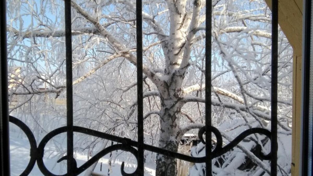 Власти объяснили жару в квартирах саратовцев ожиданием снега в апреле