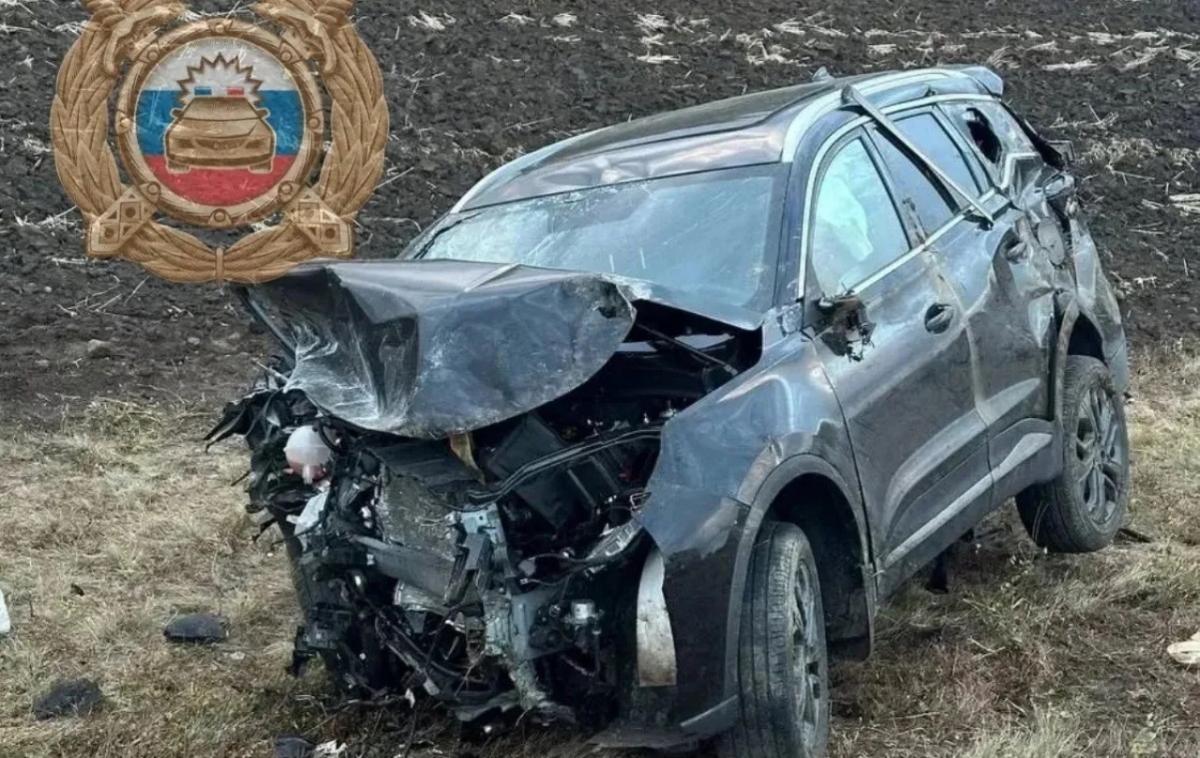 2 человека погибли в ДТП «Лады» и Tenet на трассе в Саратовской области