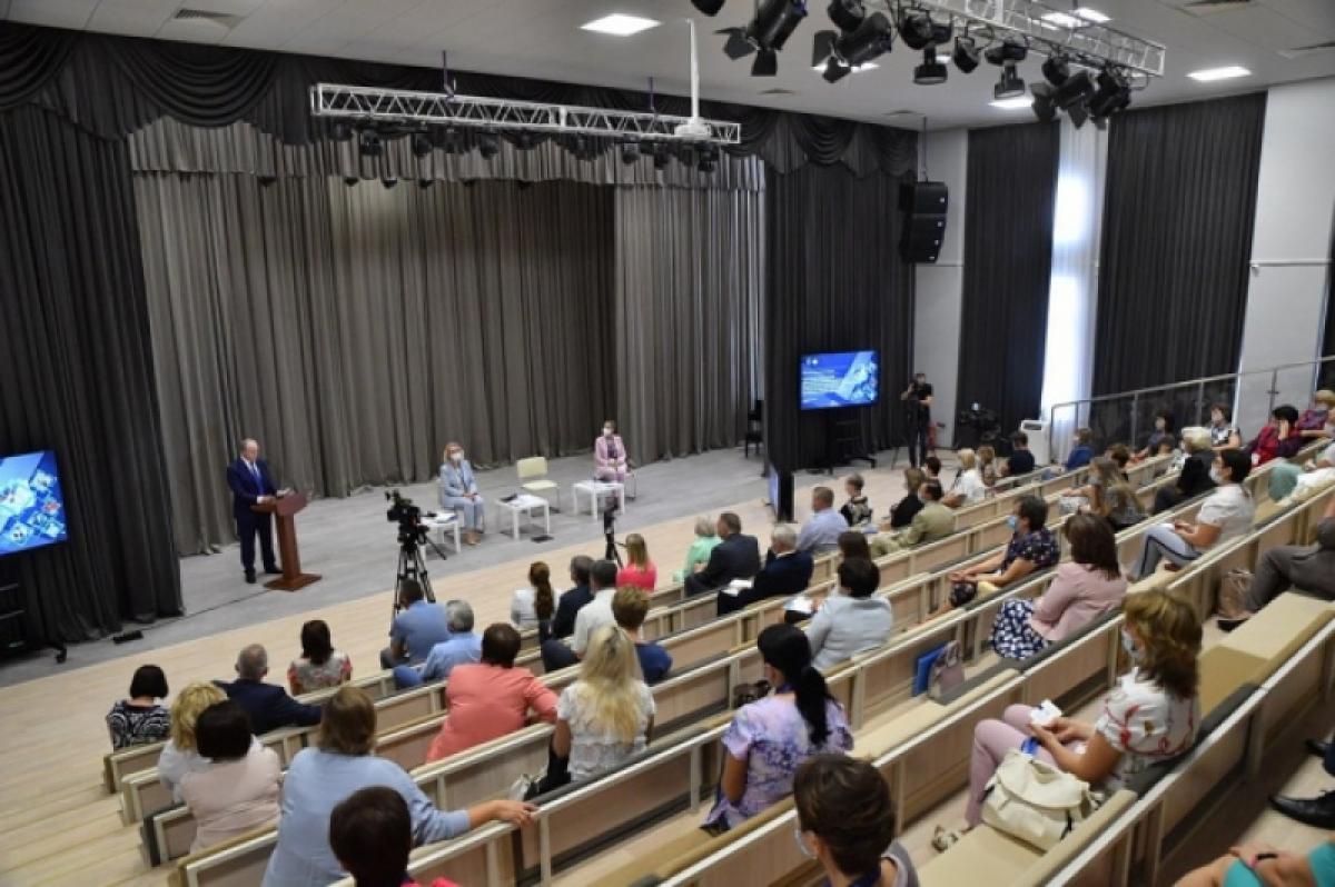 Радаев: начало учебного года сопряжено с большим количеством нововведений