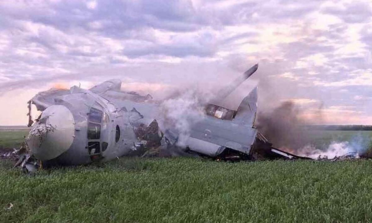 Катастрофа АН-26 в Балашове: пилот заплатит 150 тысяч рублей за разбитый самолет