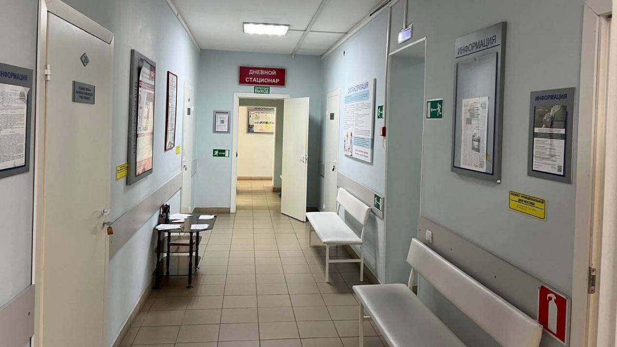  Володин поинтересовался зарплатой саратовских врачей и среднего медперсонала