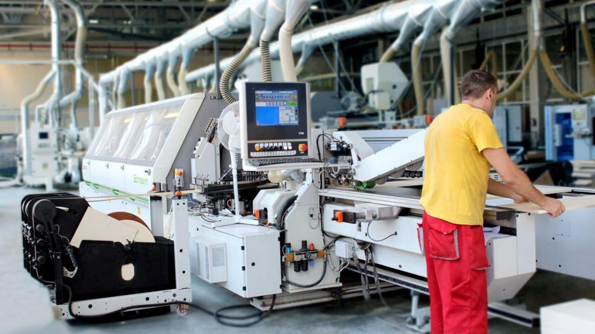 Саратовская мебельная фабрика инвестирует в развитие производства 380 млн до 2025 года