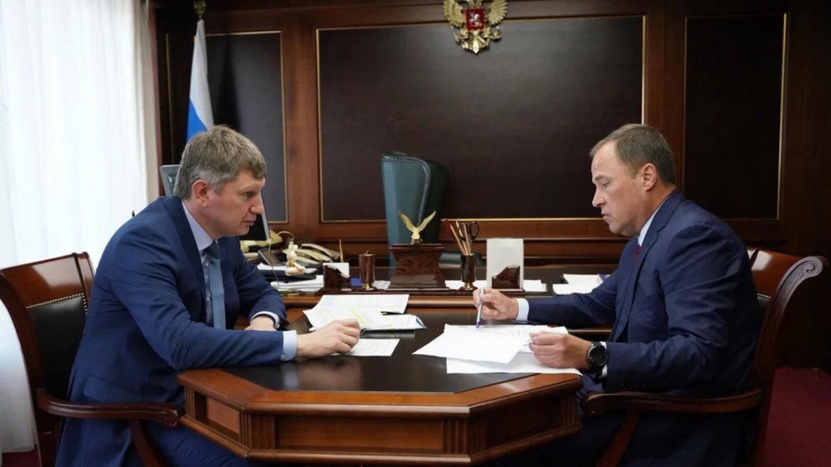 Решетников и Комаров обсудили стабильную ситуацию в регионах ПФО 