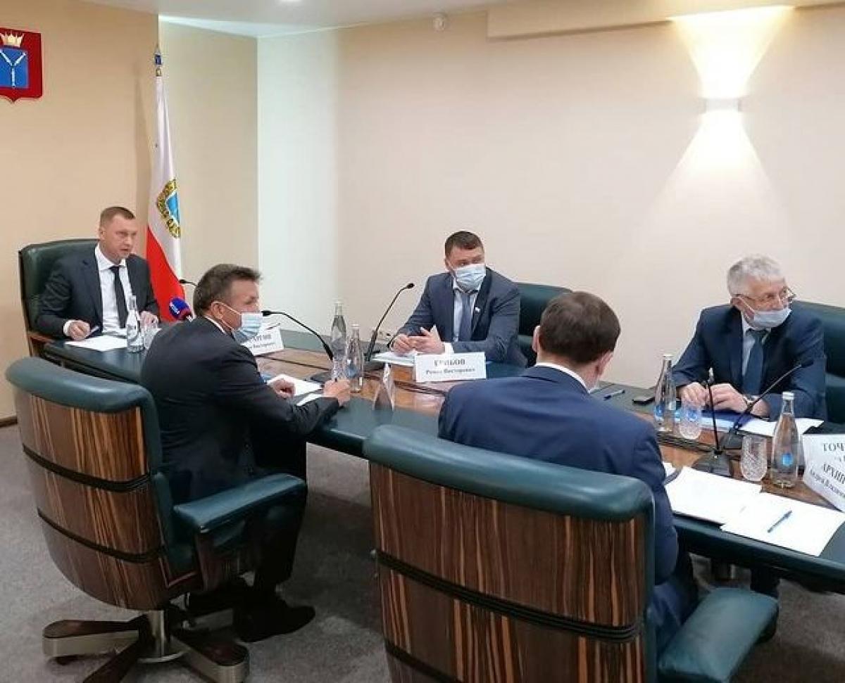 Бусаргин: за превышение нормативных сроков отключения горячей воды должно следовать наказание