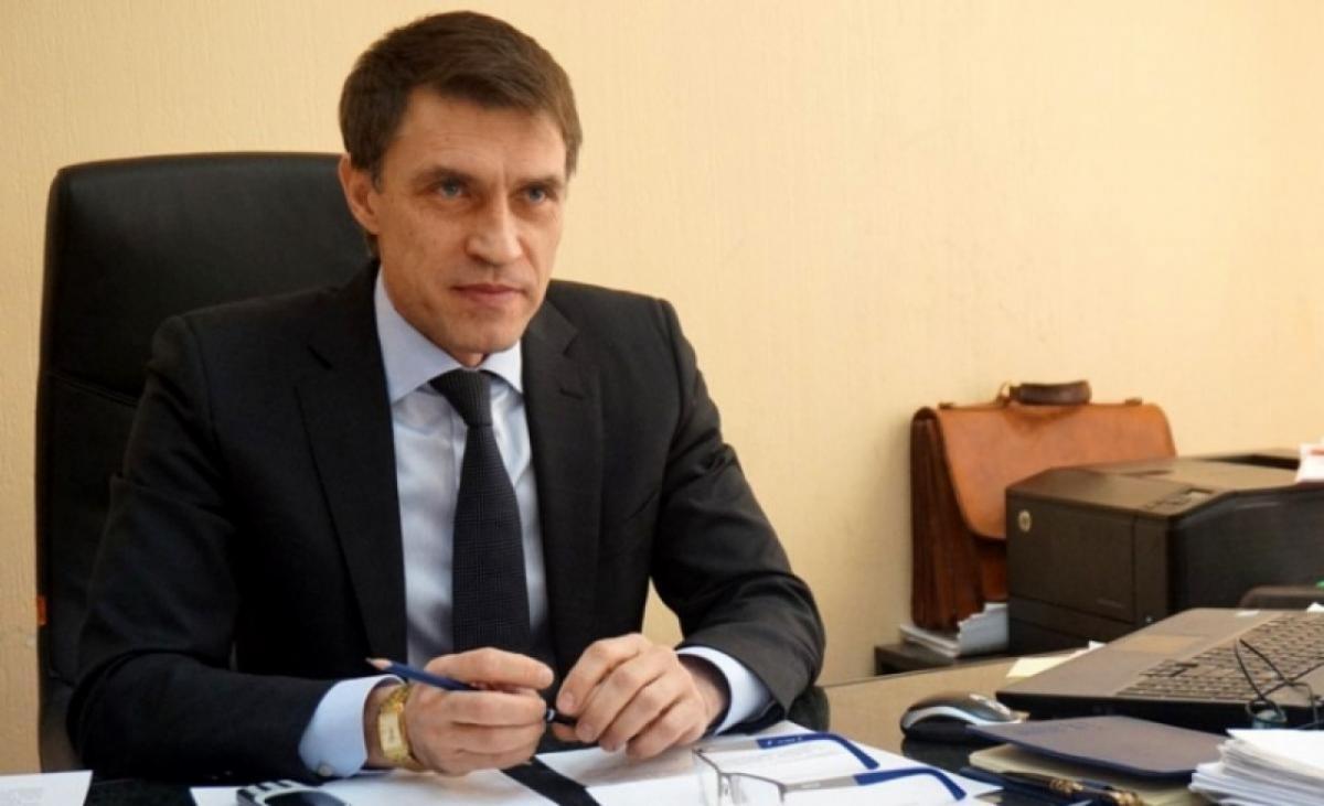 Владельцев дома на Вознесенской в Саратове заставят восстановить старинные оконные рамы