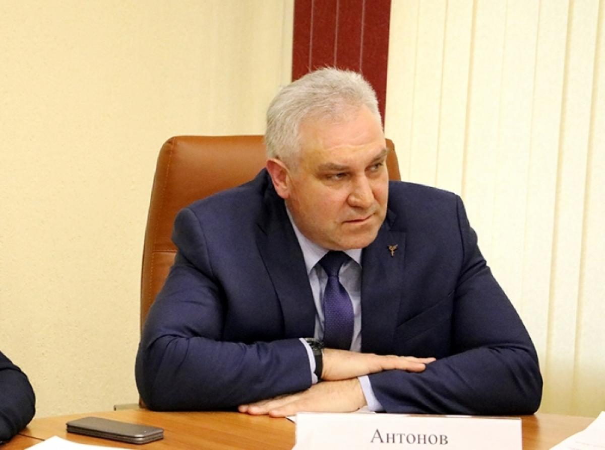 Алексей Антонов: «Власть и бизнес должны объединиться, чтобы привлечь в область дополнительные средства»