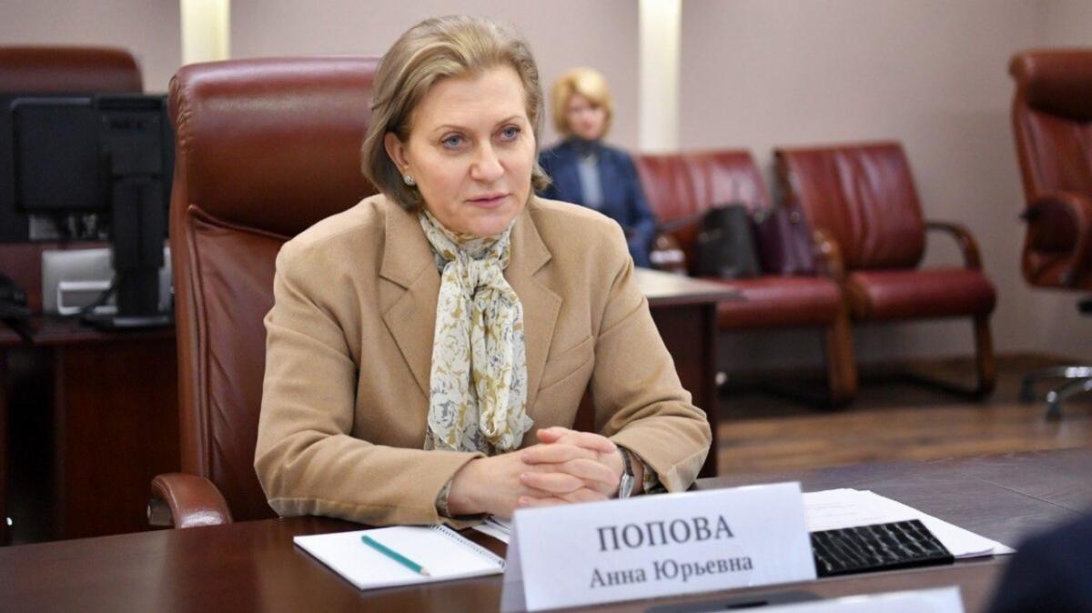 Глава Роспотребнадзора Анна Попова отметила заслуги саратовских врачей в борьбе с ковидом