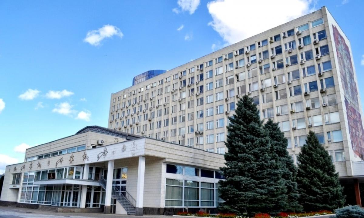 Вышли постановления об увольнении трех министров правительства Саратовской области