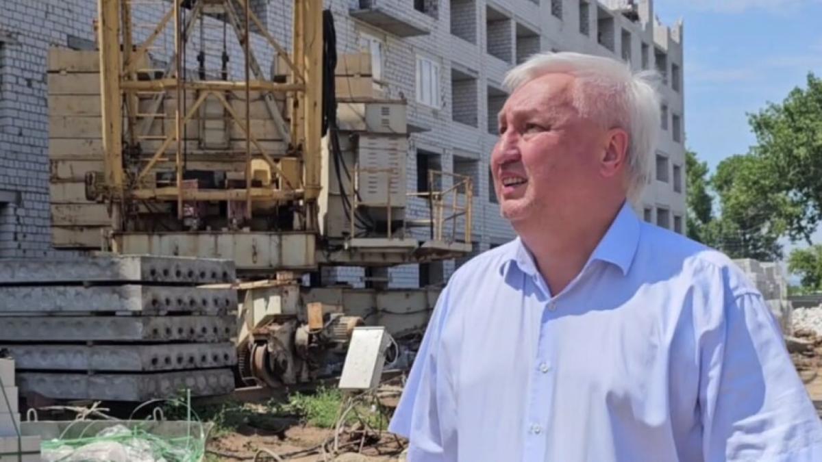 Плеханов заявил о начале строительства детсада на Волжском проспекте 
