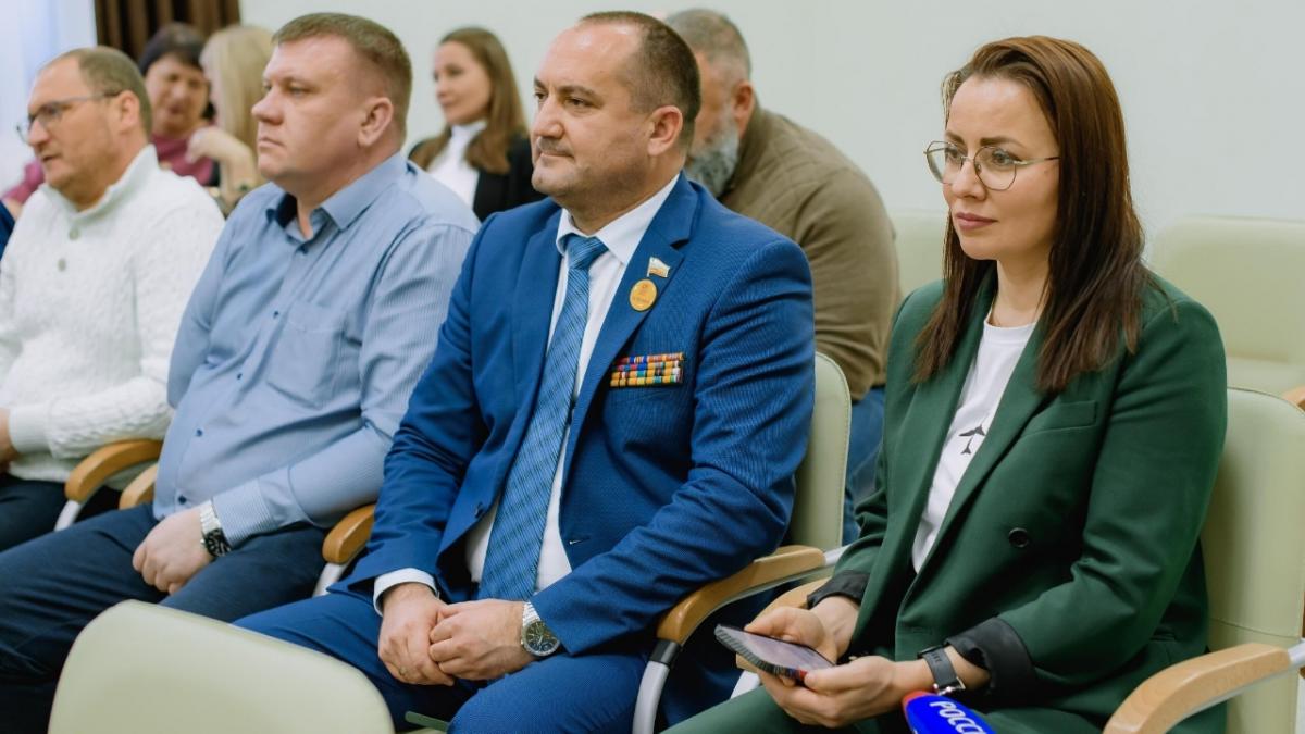 Саратовский депутат отмечен за активную работу в Команде Путина