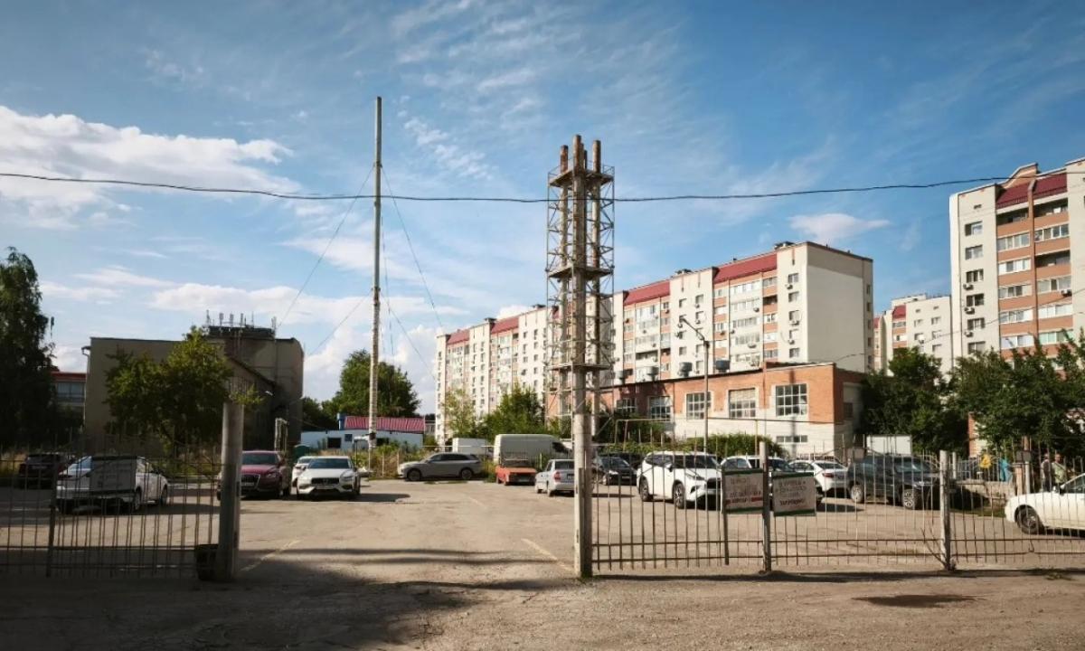 В Энгельсе комплексно благоустраивают территорию вокруг «Бульвара роз»