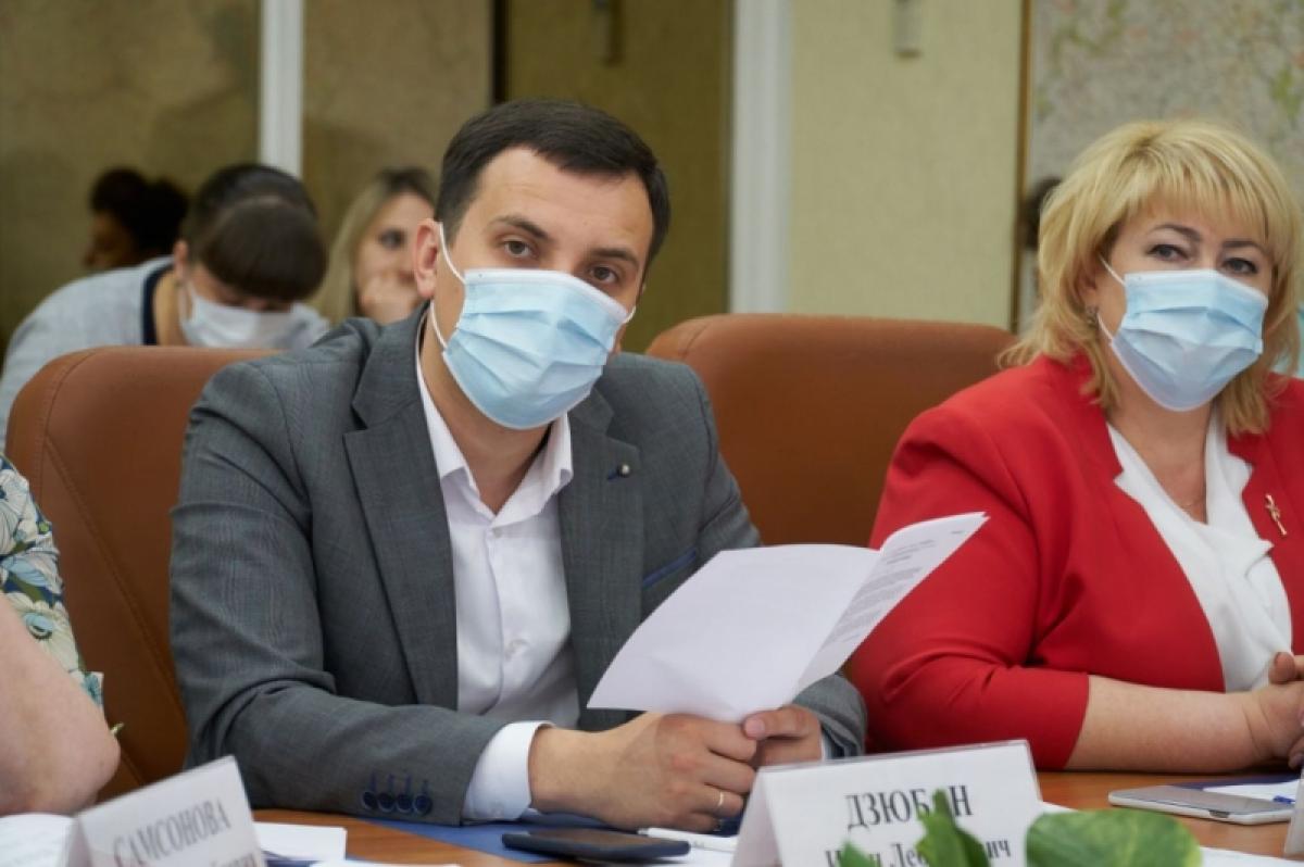 Два депутата облдумы от «Единой России» заболели коронавирусом