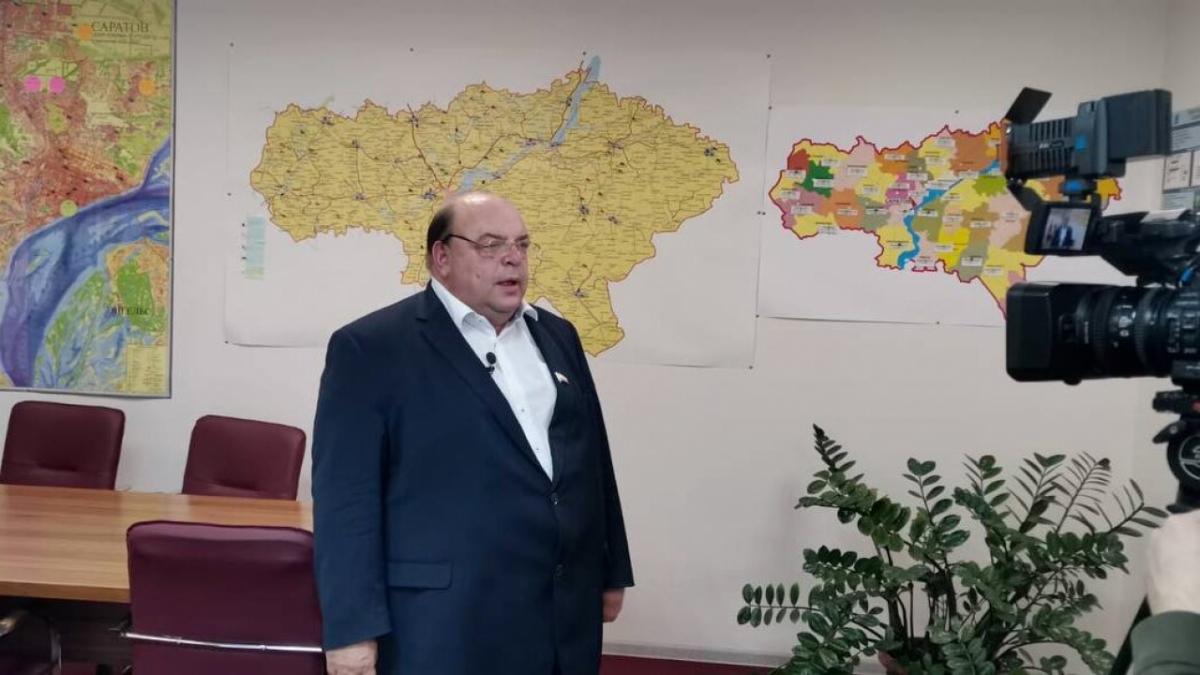 Министр Костин объявил о начале вакцинации в Саратовской области