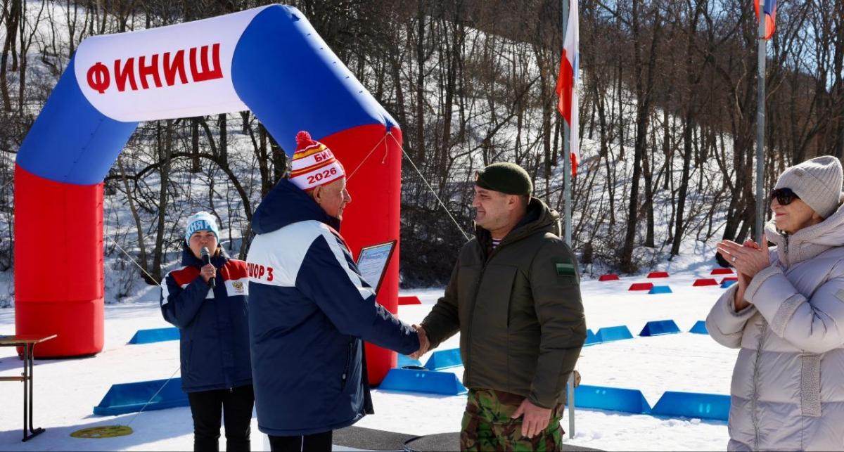 Депутата Калинина поблагодарили за поддержку биатлона в Саратовской области