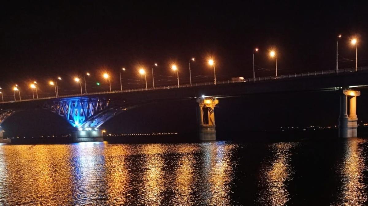 Жителям Саратова рассказали о действиях при ночной атаке БПЛА