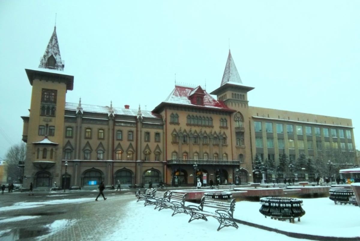 Путин, фейерверк, концерт на балконе консерватории: власти Саратова объявили программу праздничных мероприятий