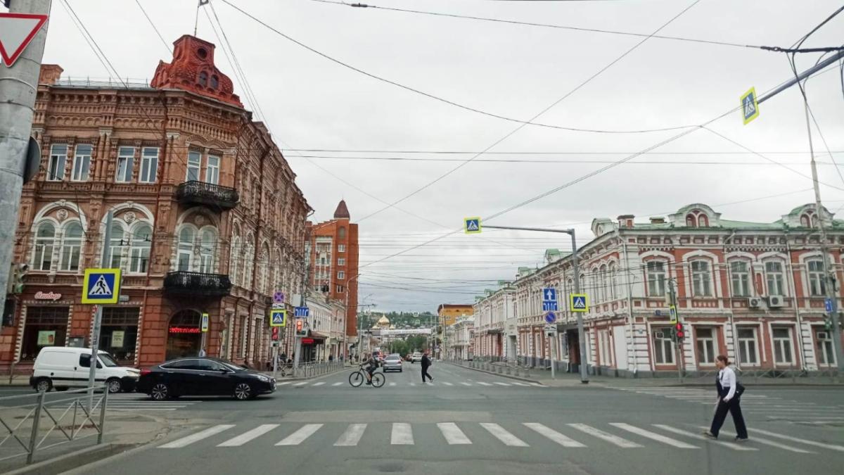 Гранату и винтовку нашли в Саратове напротив правительства