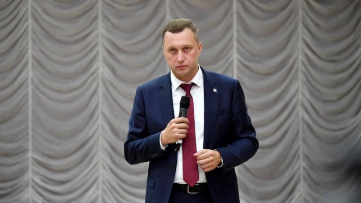 Губернатор Бусаргин поручил ускорить выплаты пострадавшим от атак БПЛА