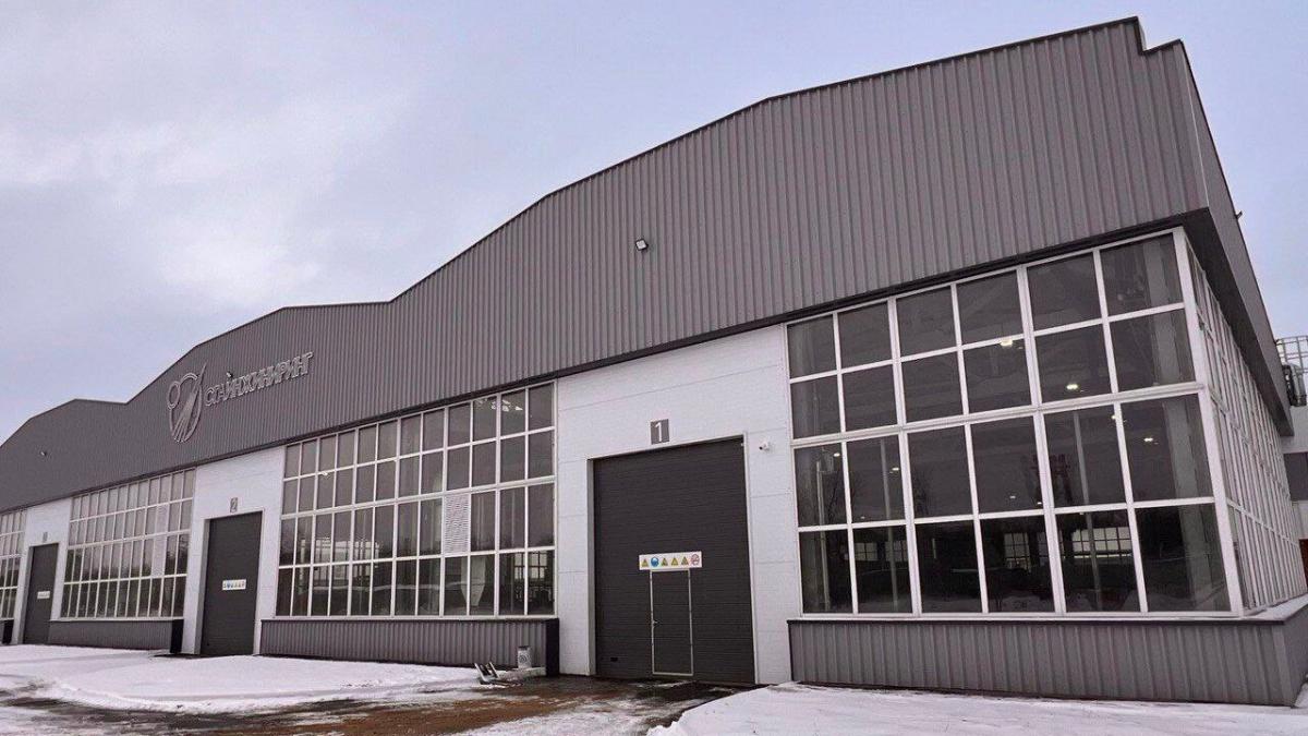 На энгельсском предприятии средняя зарплата рабочих превысила 140 тысяч рублей