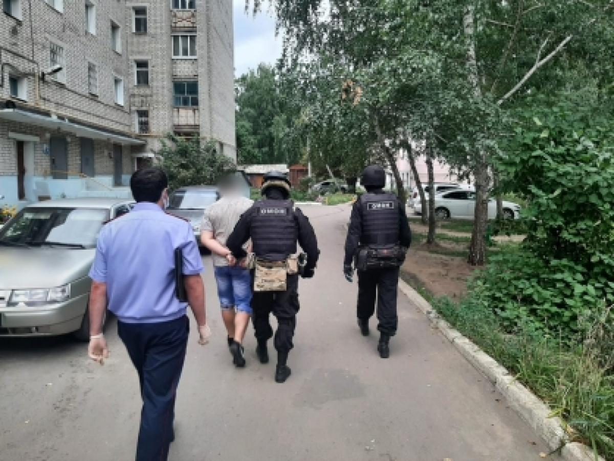 В Саратовской области 19-летний парень жестоко убил приятеля в овраге: дело дошло до суда