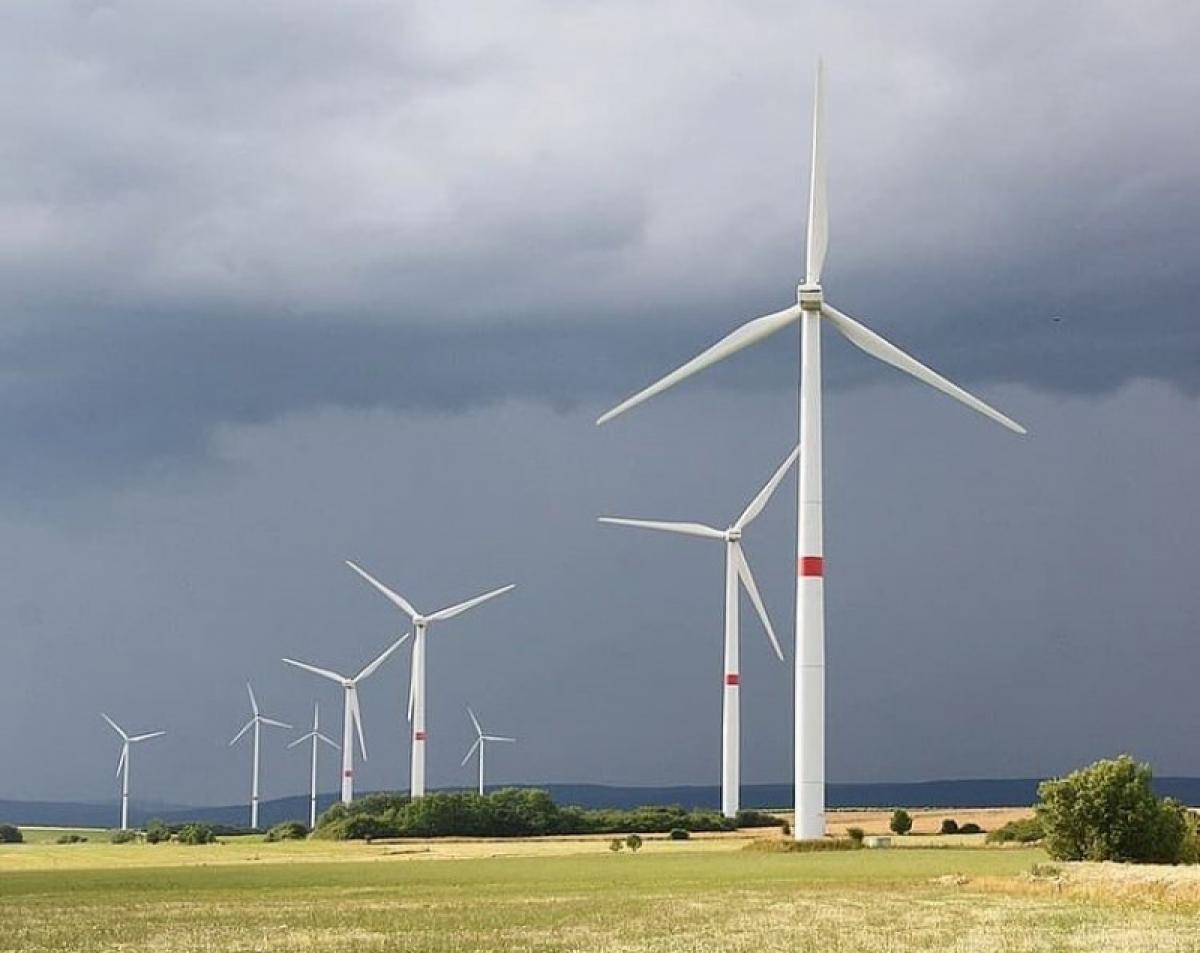 В Саратовской области построят ветроэлектростанцию и солнечную электростанцию