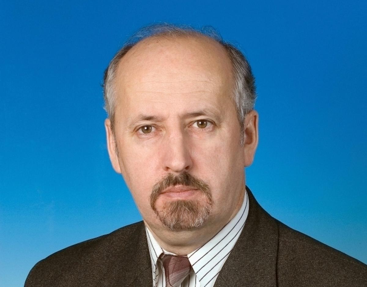 Иван Куреньков: нужна качественная перестройка структуры правительства области, городских и районных администраций
