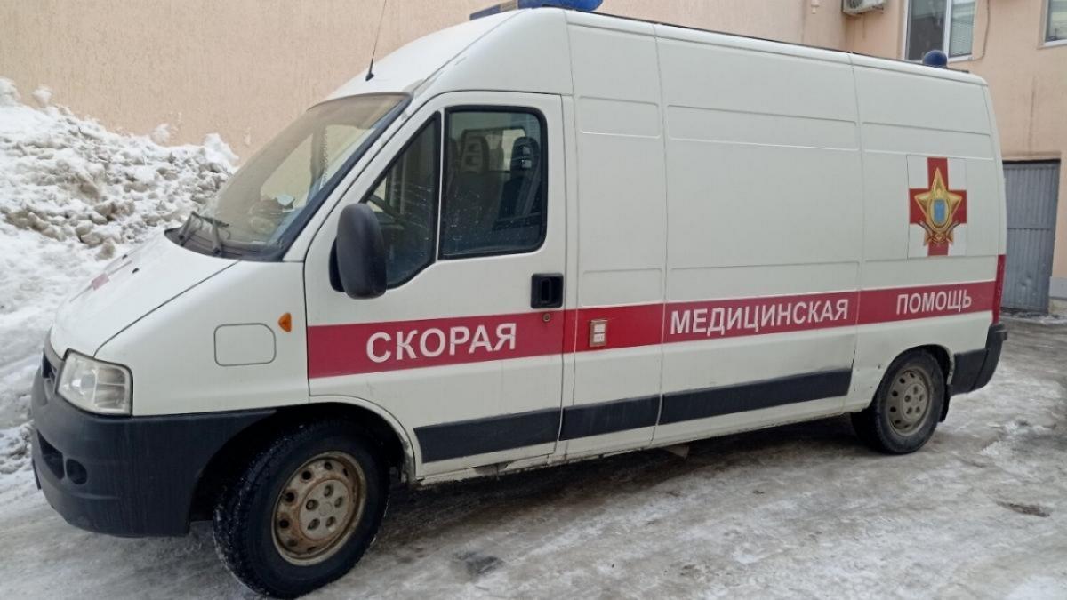 31-летний саратовец погиб после падения с 5 этажа в Волжском районе