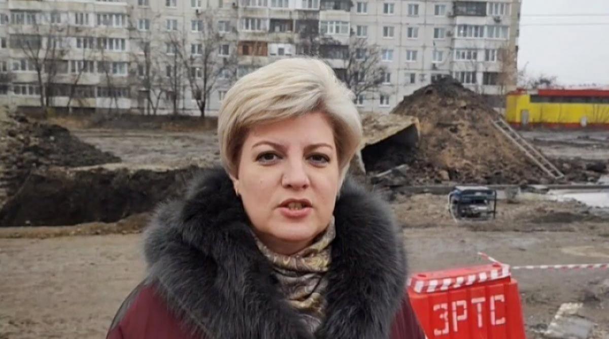 Мокроусова призвала вести ямочный ремонт в Саратове круглосуточно