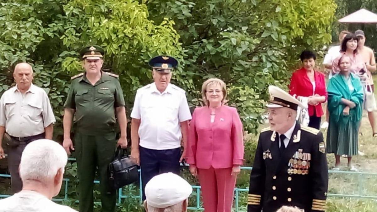 В День Военно-Морского флота Ольга Алимова побывала в Марксе