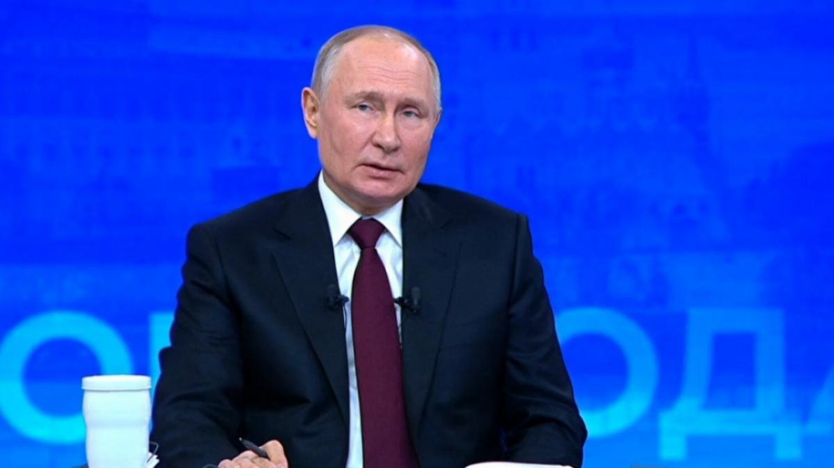 Саратовская певица и известный актер вошли в команду Путина