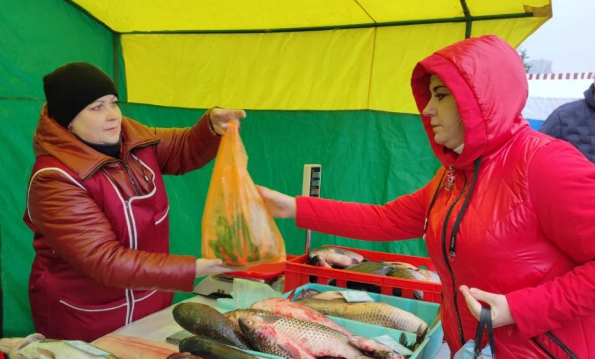 В Саратове отменили главную ярмарку из-за надвигающегося циклона