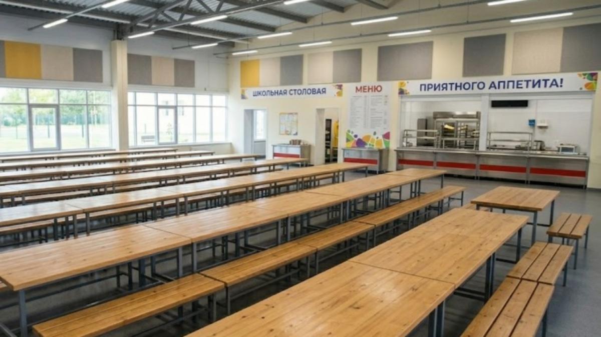 В Саратовской области депутаты увеличили стоимость школьных обедов до 120 рублей