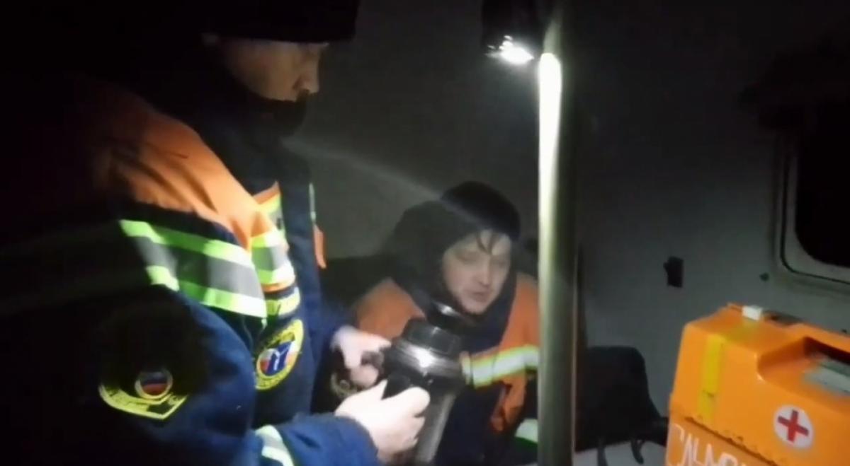 В Гагаринском районе Саратова спасли заблудившегося в поле водителя авто