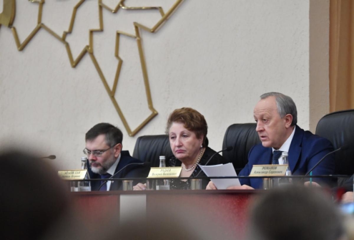 Радаев о зарплатах: «Не везде повышение оплаты труда прошло гладко»