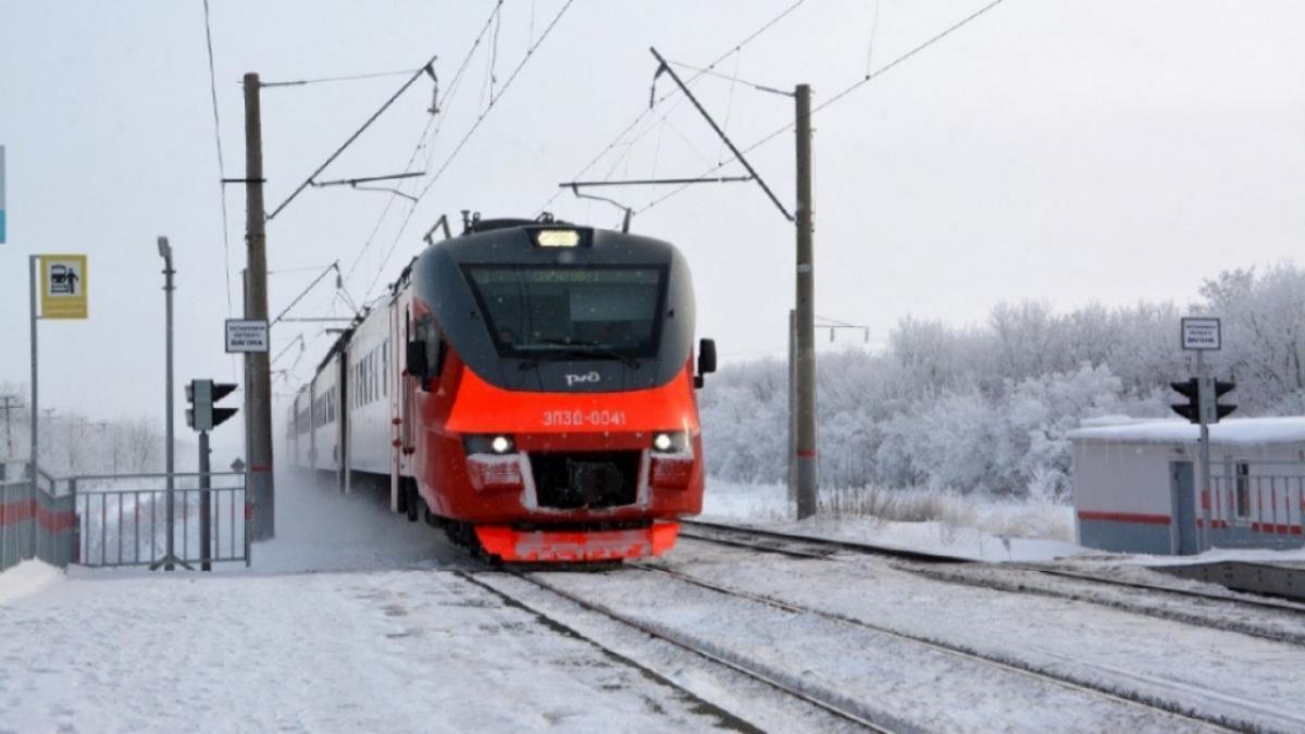 Женщина попала под поезд в Заводском районе Саратова